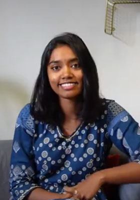 Rashi Jakhete - An Indian student on the Tours Campus